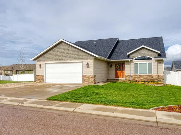 1400 Wisteria Ct, Gillette, WY 82716