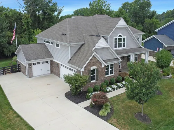 8531 Paddock Trl, Blacklick, OH 43004