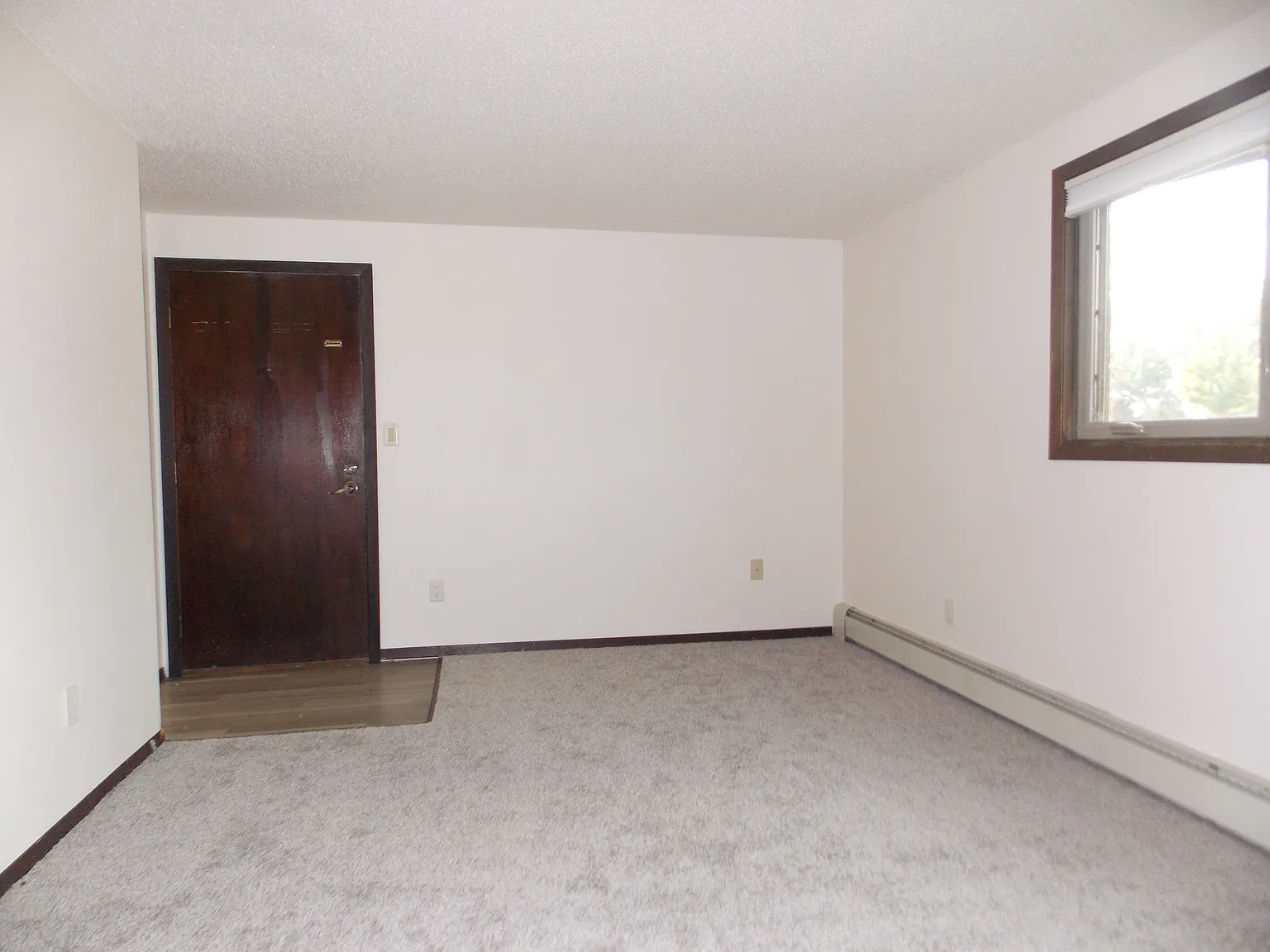1 bed, 750 sqft, $785 — Photo 3
