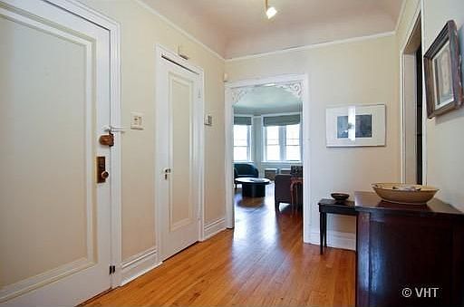 2nd image of 1227 W Lunt Ave APT 3A