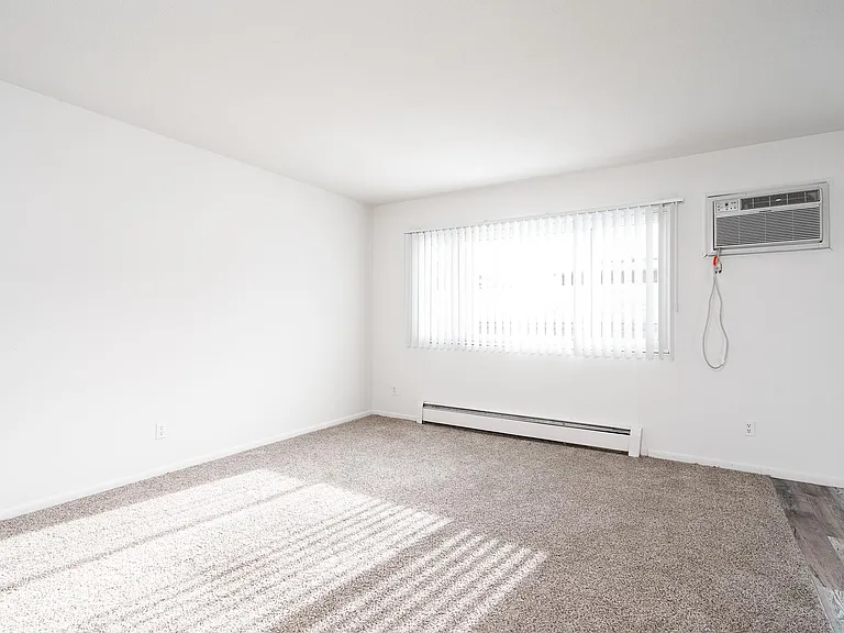 Trentwood Apartments — Photo 7