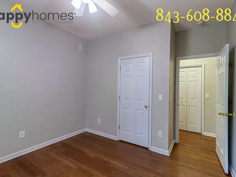 7896 Sabalridge Dr — Photo 16