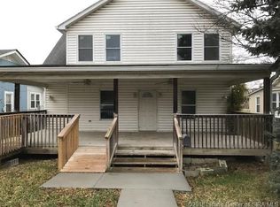 614 Lincoln Blvd, Sellersburg, IN 47172