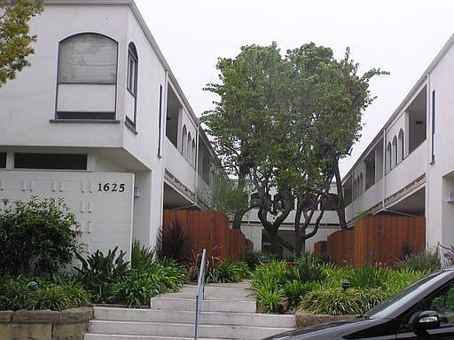1st image of 1625 Laguna St APT 13