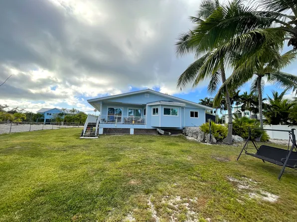 17174 Kingfish Ln W, Summerland Key, FL 33042