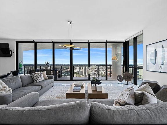 5th image of 100 E Las Olas Boulevard #4001
