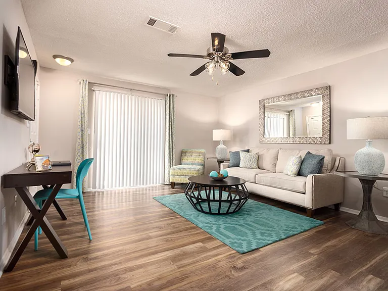 Kessler Point Apartment Homes — Photo 23