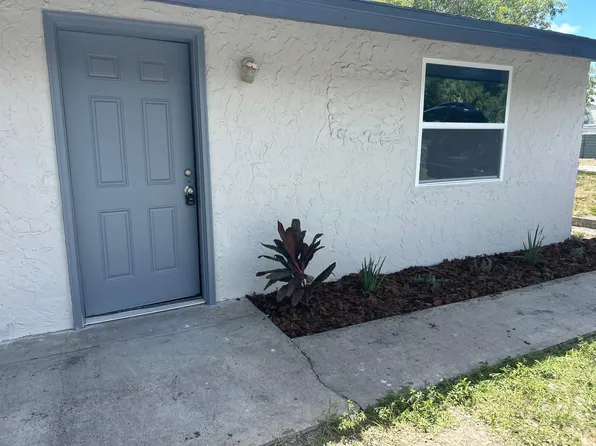 8150 50th Ave N Unit B, Saint Petersburg, FL 33709
