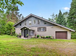 1018 Whites Rd, Muskoka Lakes, ON P0B 1J0