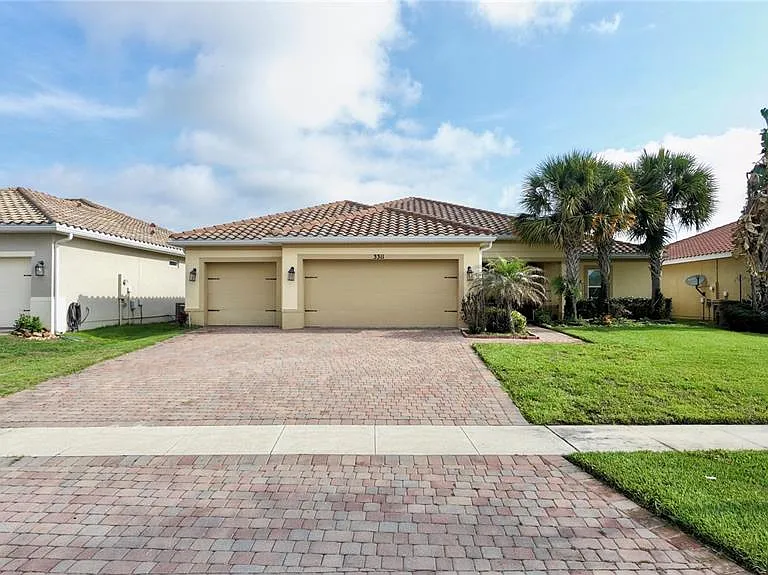 3311 Bent Paddle Dr — Photo 1