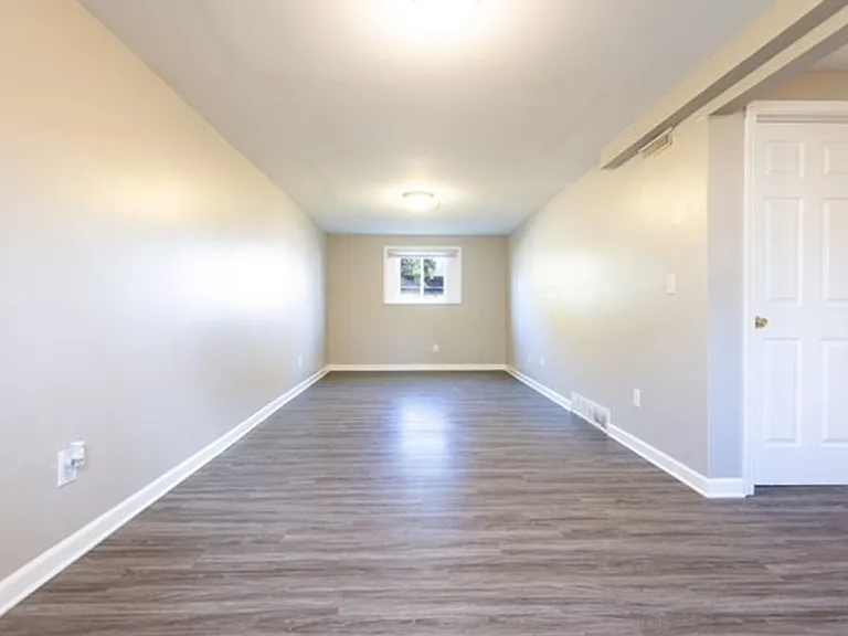 2859 Falcon Bridge Dr — Photo 3
