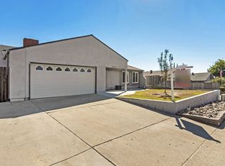 10023 Via Leslie, Santee, CA 92071