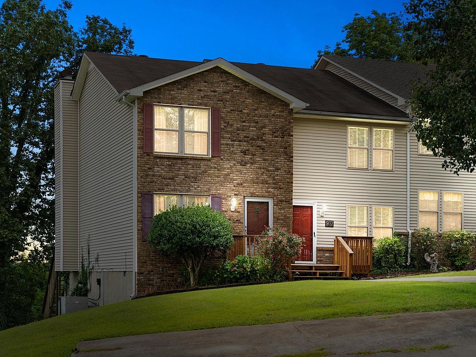 1st image of 937 Kingsbury Dr