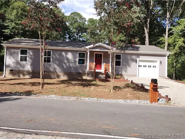 4027 Deer Track Trl, Sanford, NC 27332