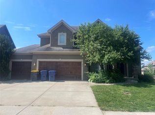404 SW Eagles Ridge Dr, Blue Springs, MO 64014