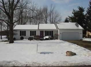 163 Cavalcade Ln SW, Pataskala, OH 43062