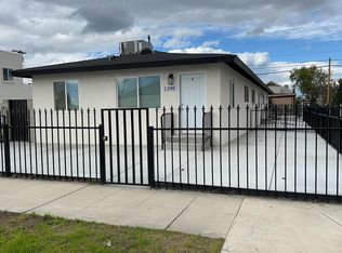 1200 11th St, Bakersfield, CA 93304