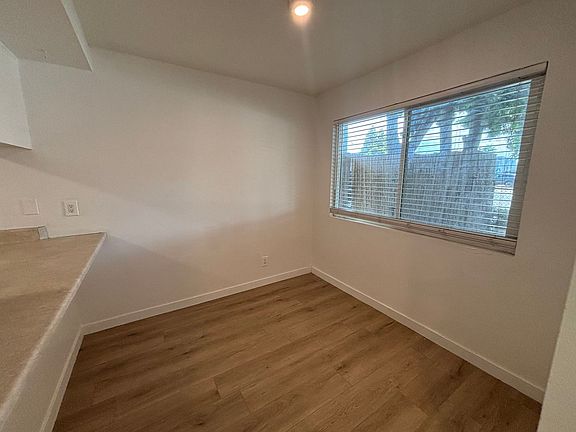 5th image of 2277 Channel Dr #2285
