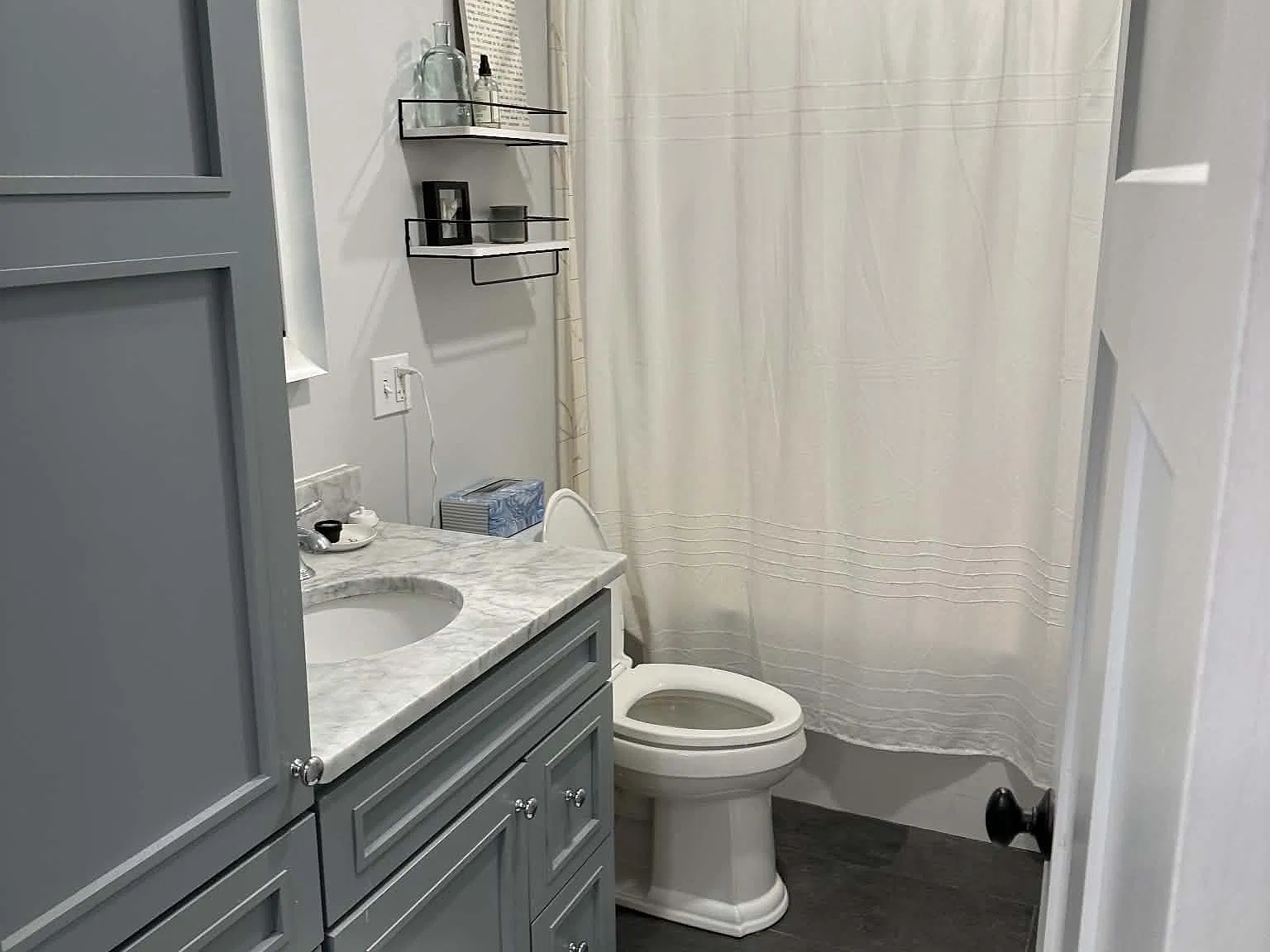 2 bed, 1100 sqft, $3,400 — Photo 4