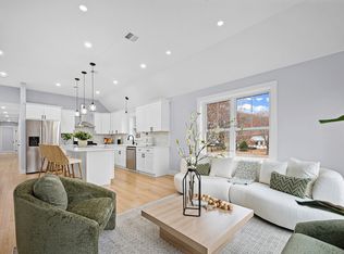 69 Readville St #B, Hyde Park, MA 02136