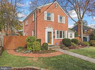808 Malcolm Dr, Silver Spring, MD 20901
