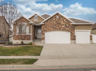 2420 W Field Stone Way, Layton, UT 84041