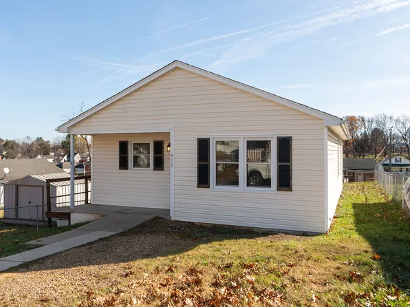419 F St, Staunton, VA 24401