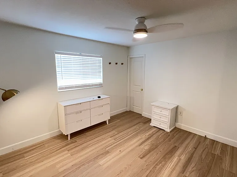 3914 W Neptune St #27 — Photo 9