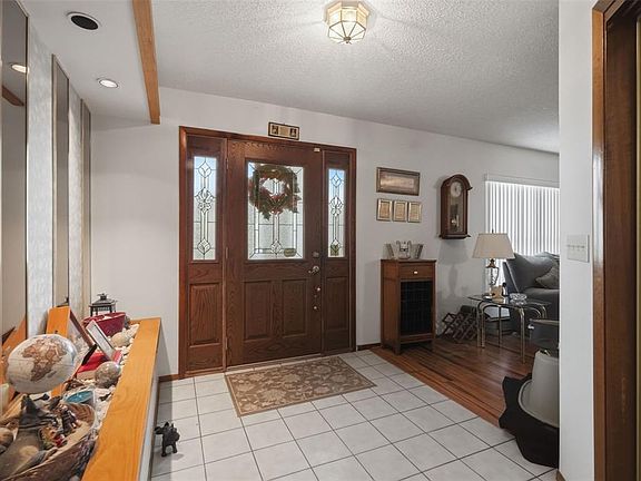 4th image of 11333 SILVERWOOD COURT
