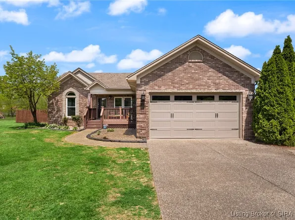 305 Stag Circle, Sellersburg, IN 47172