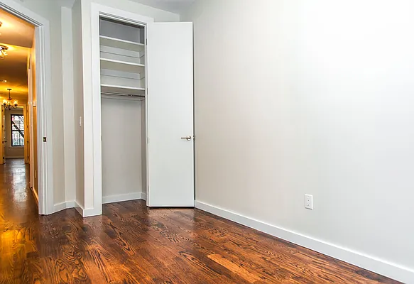 Rented by Nooklyn NYC LLC | media 67