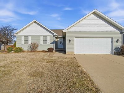 701 Buckhaven St, Pekin, IL, 61554