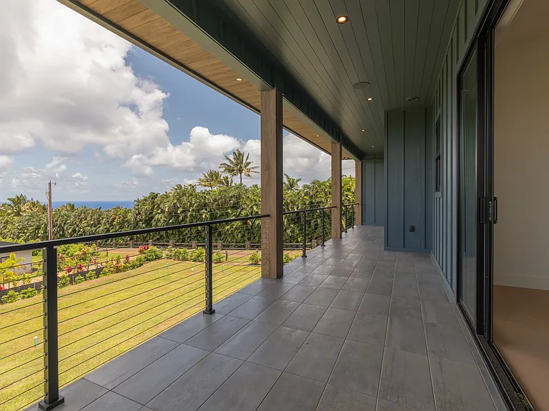 111 Mehana Rd — Photo 32