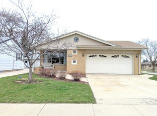 4876 S 23rd St, Milwaukee, WI 53221