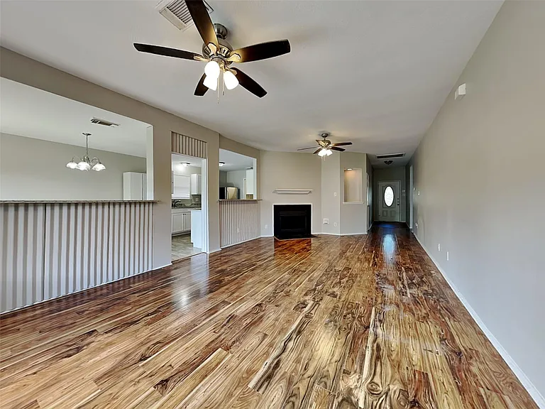3703 Nutwood Ln — Photo 2