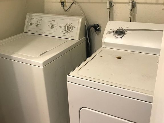 4th image of 800 Spruance Ln