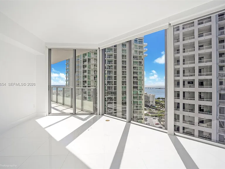 1300 Brickell Bay Dr #1803 — Photo 6