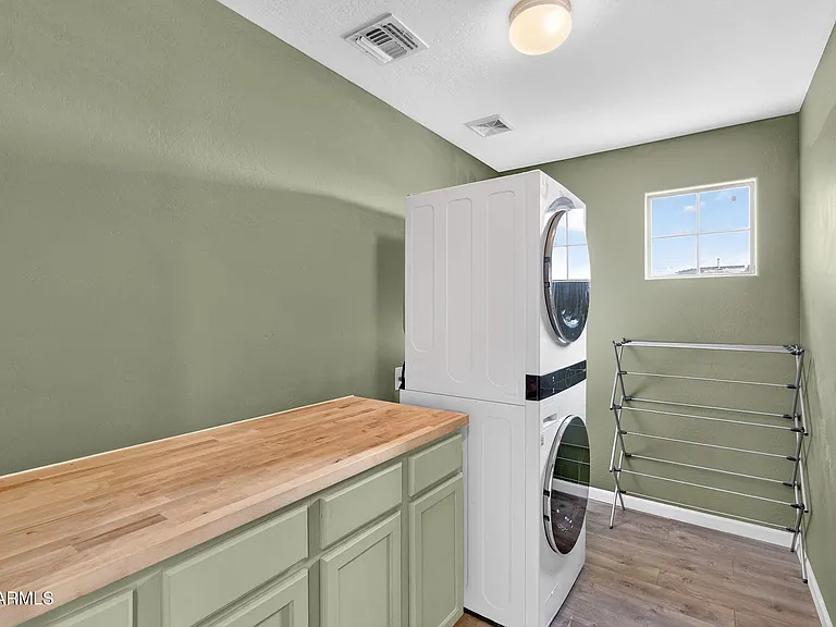 118 W Dragon Tree Ave — Photo 43