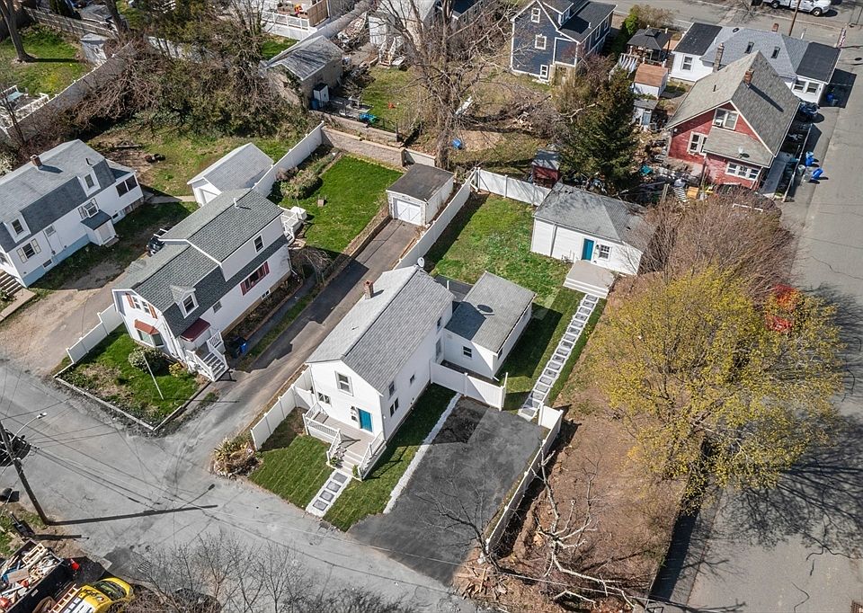 32 Shennen St, Quincy, MA 02169 Zillow