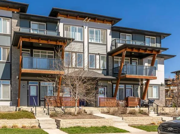 222 S Seton Psge SE, Calgary, AB T3M 3A7