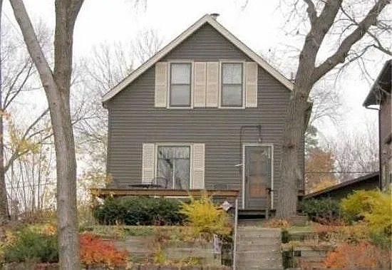 3927 Vincent Ave S — Photo 1