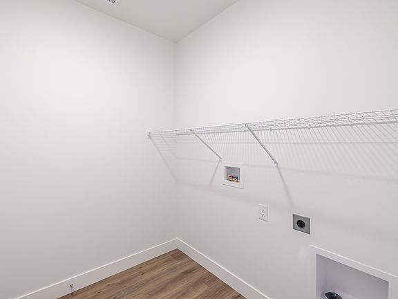 4th image of 4668 S Olive Ave #T203