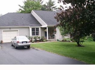 31 Litchfield Ponds Dr UNIT 31, Litchfield, CT 06759