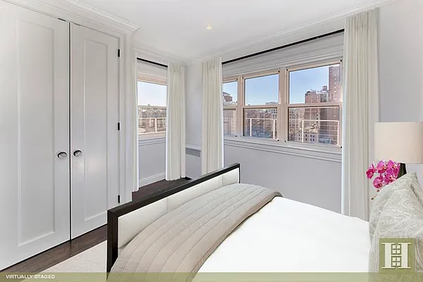 Rented by Halstead Real Estate | media 20