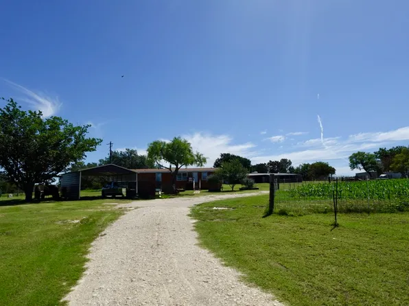 30495 E State Highway 6, Hico, TX 76457