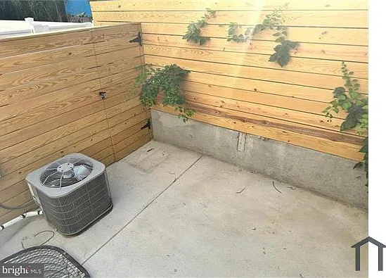 2240 N 2nd St #3 — Photo 15