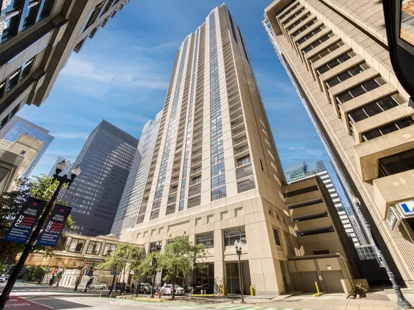 200 N Dearborn St Unit 3405, Chicago, IL 60601