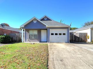 1814 Stonehenge Dr, Birmingham, AL 35215