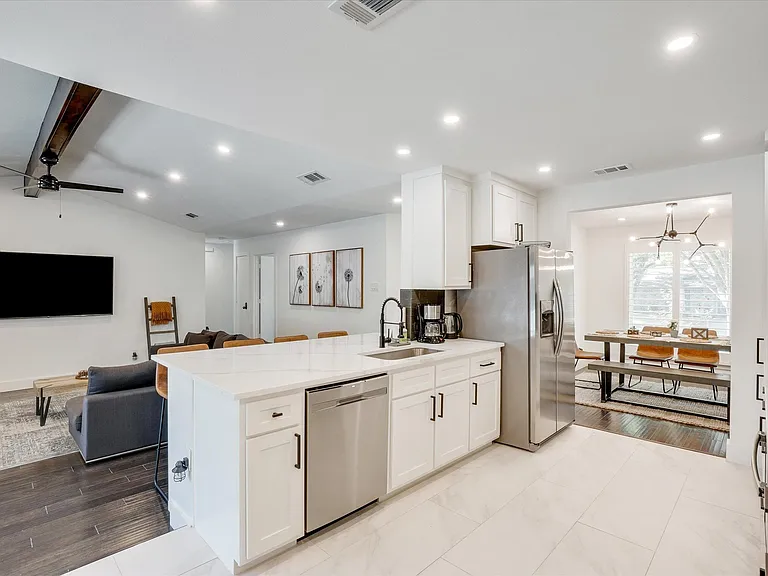 2605 Plateau Dr — Photo 16