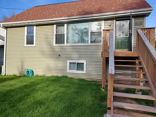31 S Lake Ave Photo 1
